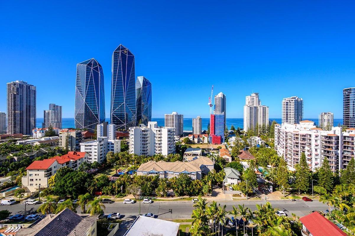 Broadbeach Surfers Spa Bath Ocean View Gold Coast